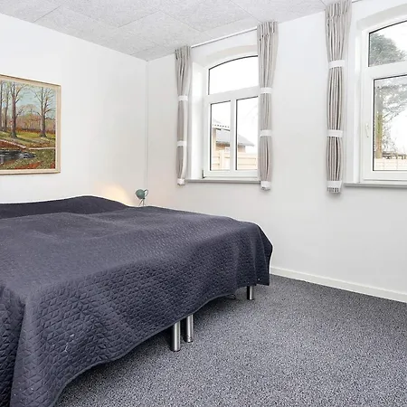 Three-bedroom In Bredebro Ballum